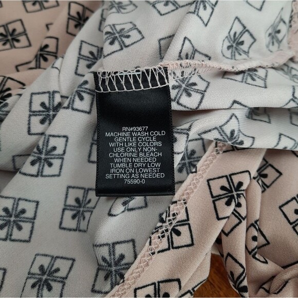 Liz Claiborne Career Collection Top - Picture 9 of 9